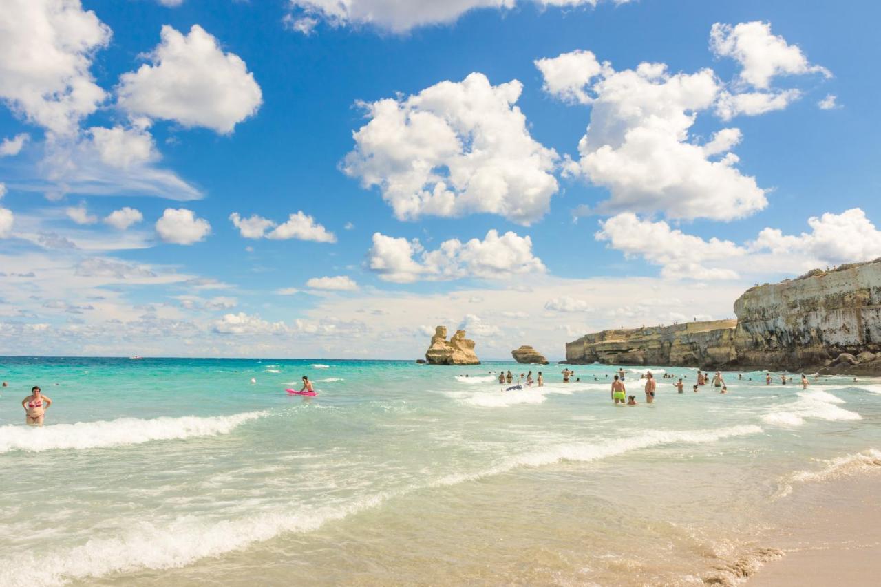 Hotel Barone Di Mare Torre dell'Orso Luaran gambar
