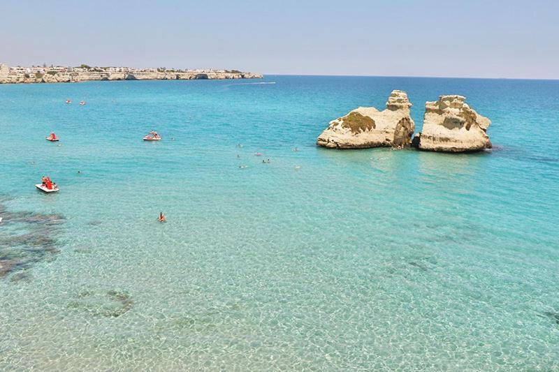 Hotel Barone Di Mare Torre dell'Orso Luaran gambar