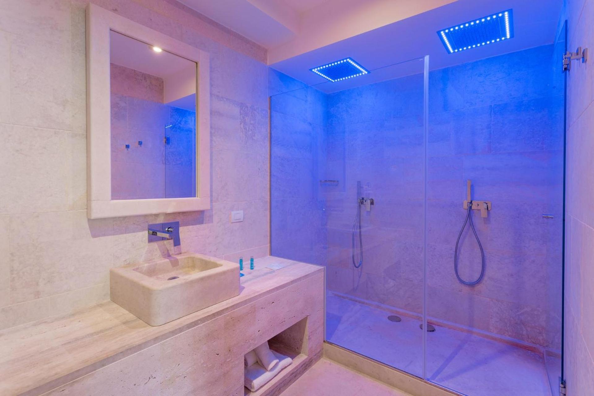 Hotel Barone Di Mare Torre dell'Orso Luaran gambar